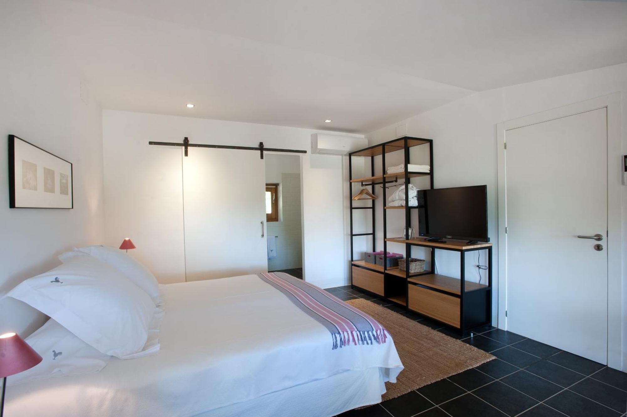 Mas Falgarona Hotel Boutique & Spa Avinyonet de Puigventós Eksteriør billede